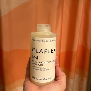 Olaplex No. 4 Bond Maintenance Shampoo